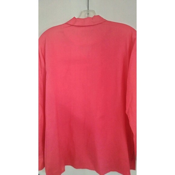 NWT Liz Claiborne Sport Women's Long Sleeve Buttondown Petite Small - Picture 4 of 6